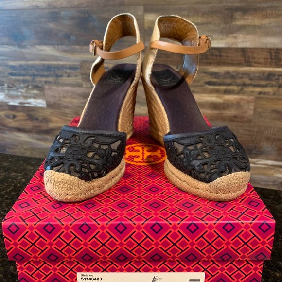 Tory Burch Lucia Lace Wedge Espadrille, Tory Navy - Picture 4 of 5